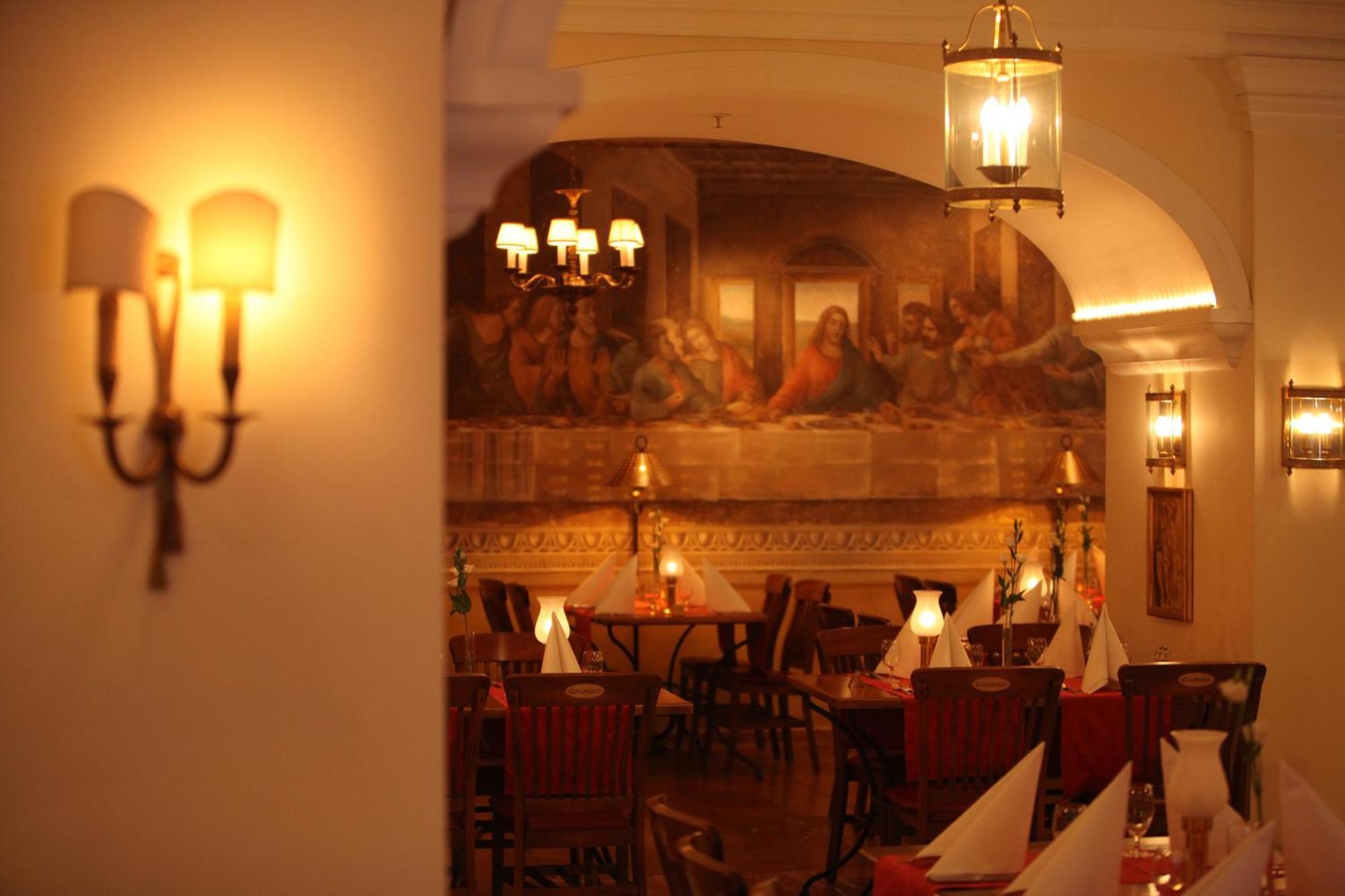 4 Hotel Rust Bagian luar foto